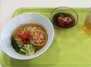 冷たいトマトラーメン