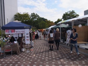 開始と同時にたくさんのお客様