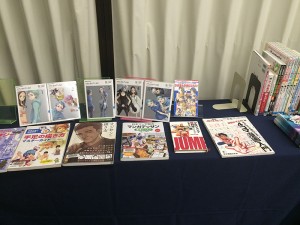 図書館にはマンガノウハウ本もたくさんあります！