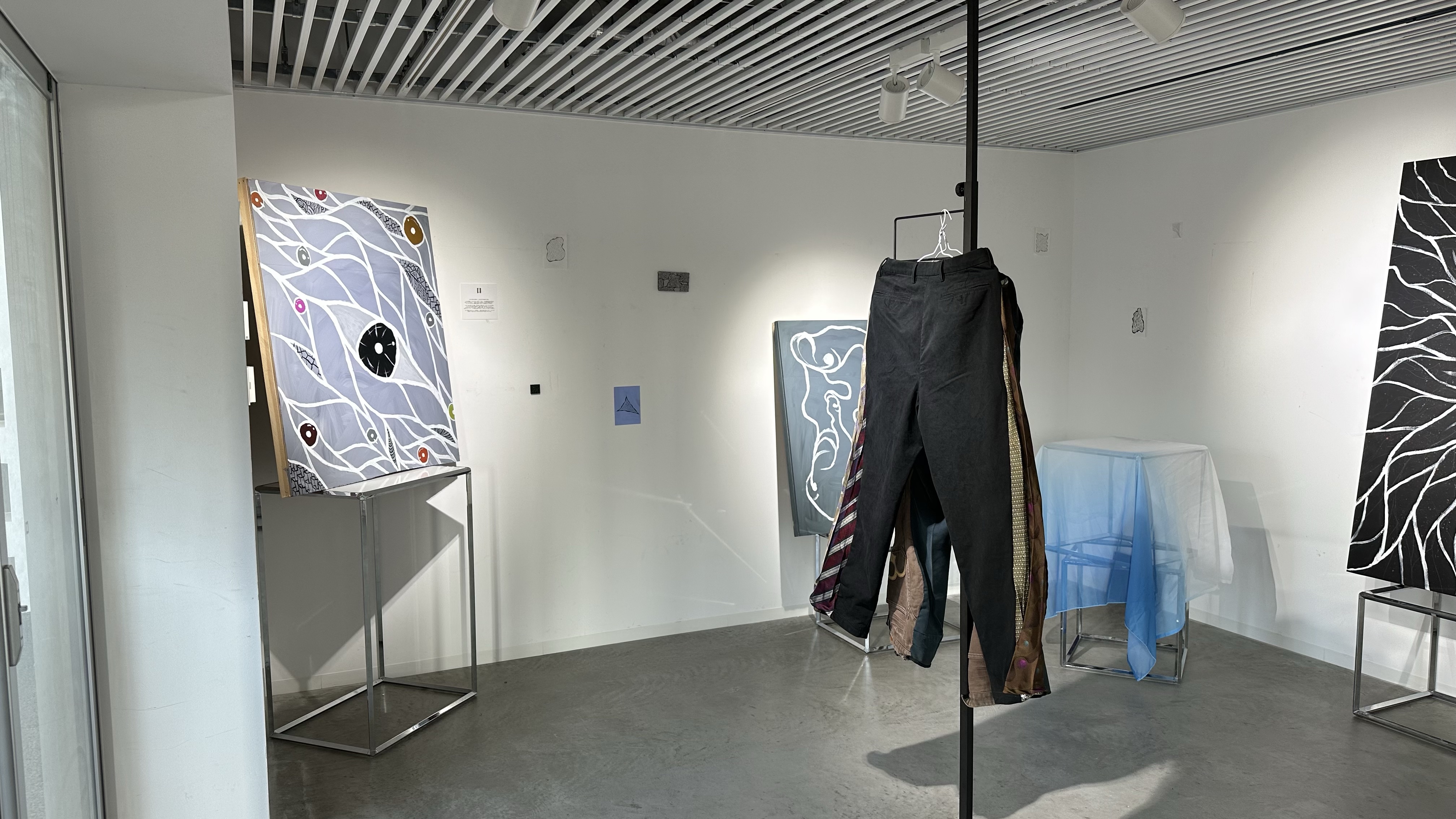BOX12 学生展示「何かのつながり」